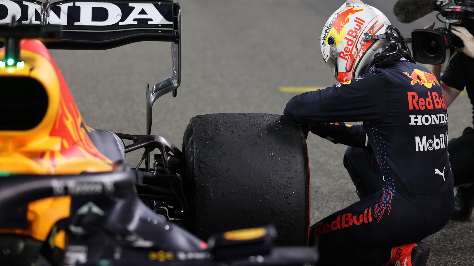 1st place and new World Champion, Max Verstappen (NLD) Red Bull Racing