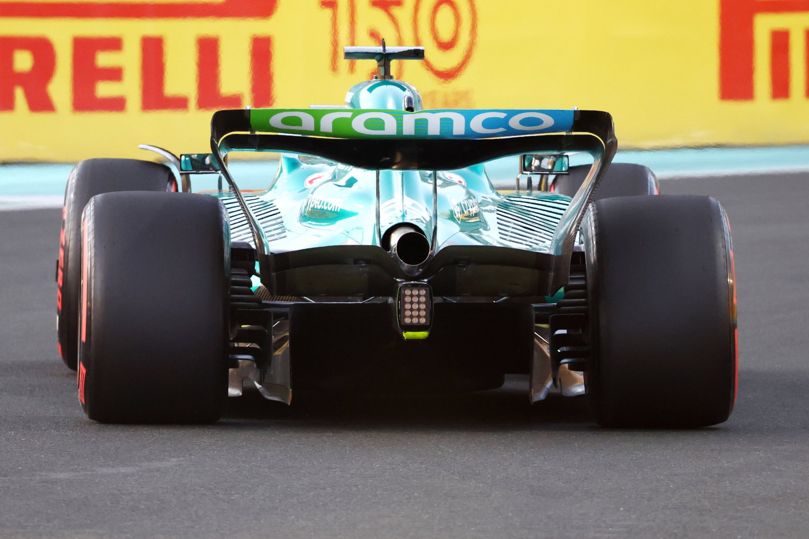 Lance Stroll (CDN) Aston Martin F1 Team AMR22 rear