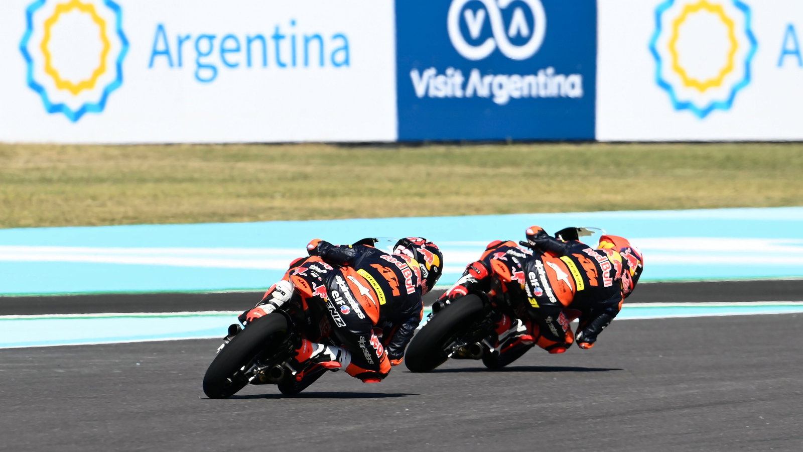 Deniz Oncu, Adrian Fernandez