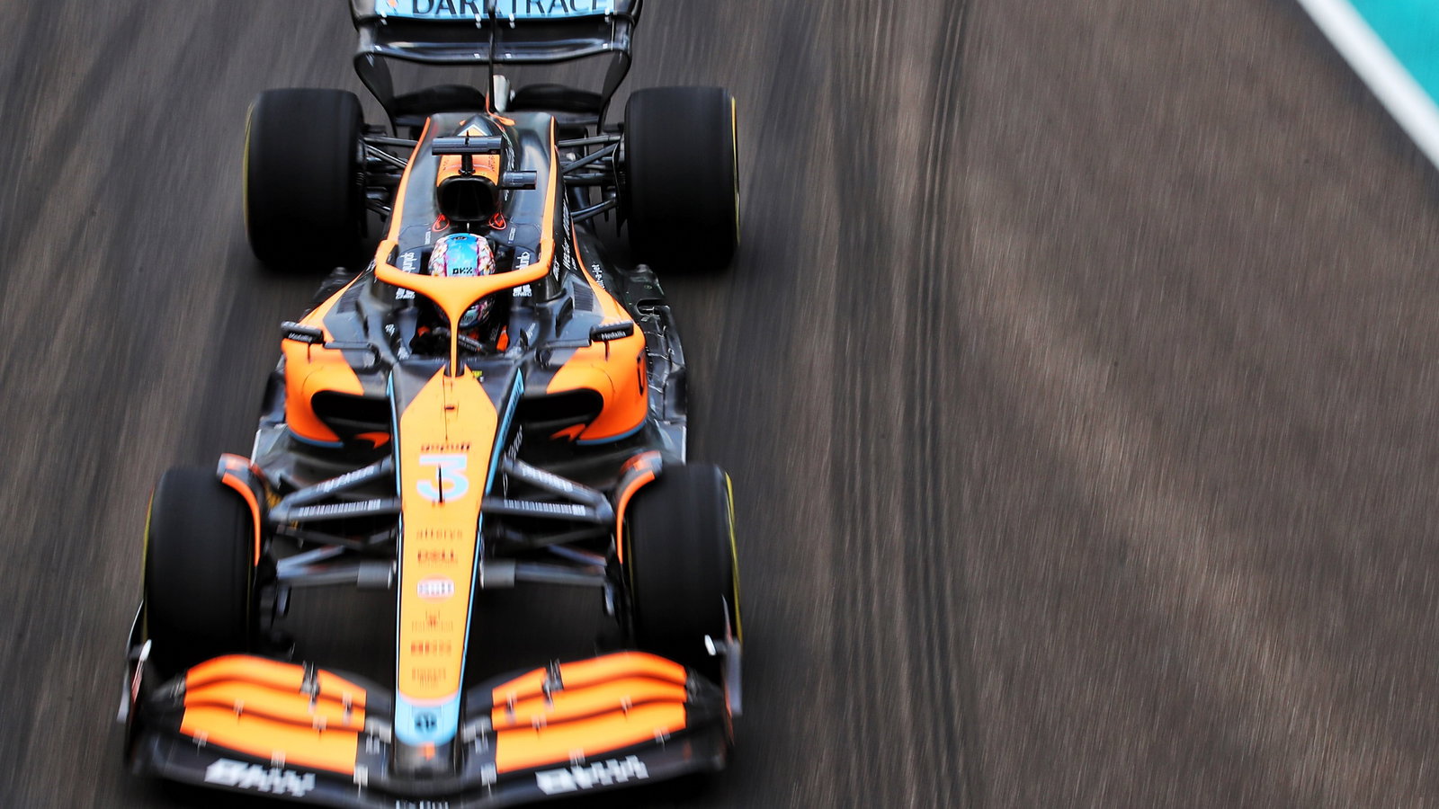 Daniel Ricciardo (AUS) McLaren MCL36.