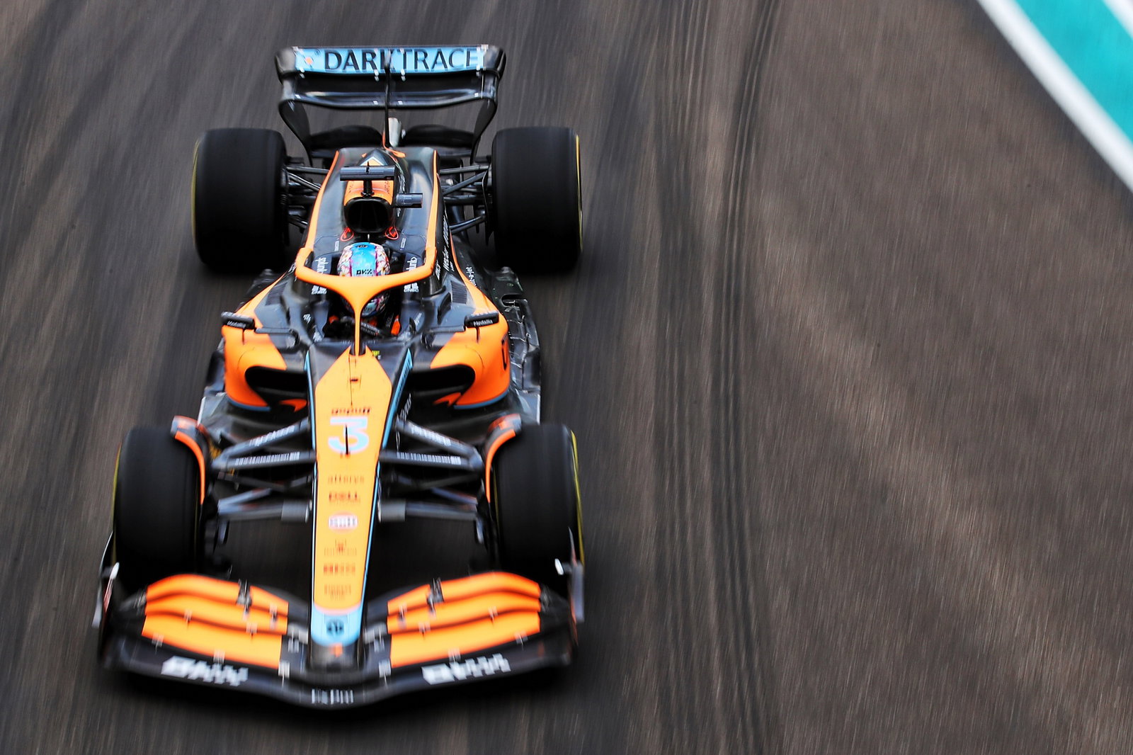 Daniel Ricciardo (AUS) McLaren MCL36.