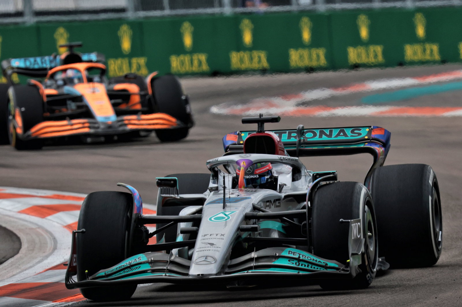 George Russell (GBR) Mercedes AMG F1 W13. Formula 1 World Championship, Rd 5, Miami Grand Prix, Miami, Florida, USA, Race
