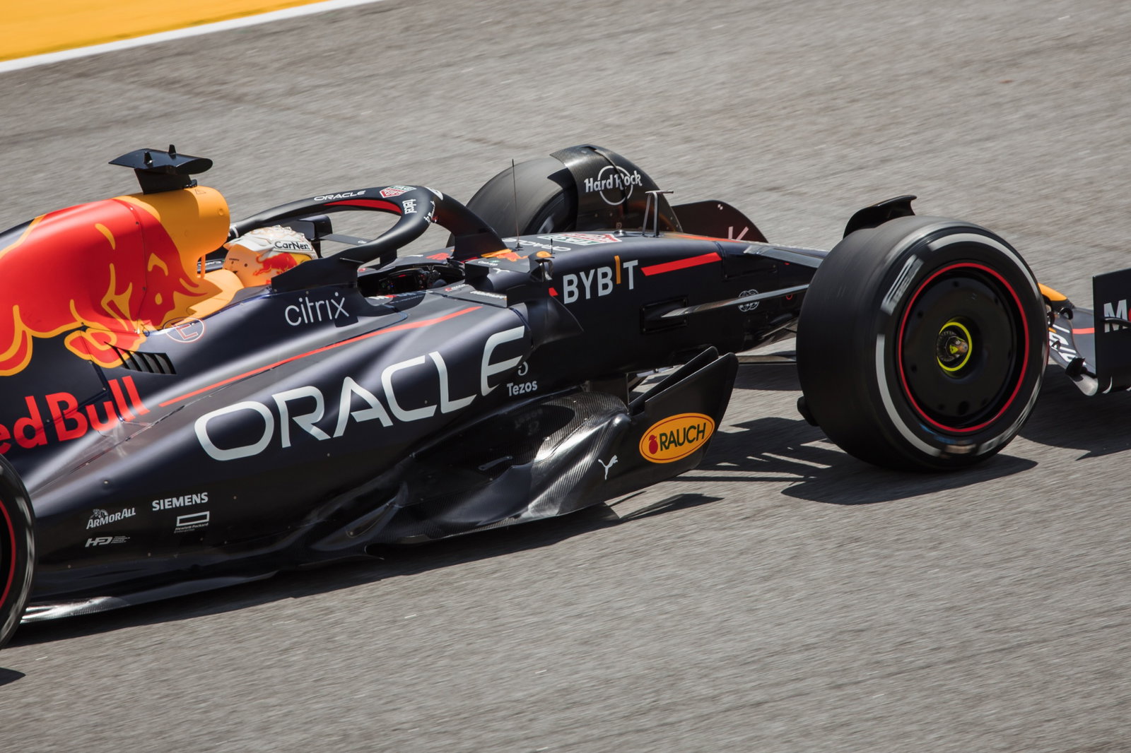 Max Verstappen (NLD) ) Red Bull Racing RB18. Kejuaraan Dunia Formula 1, Rd 6, Grand Prix Spanyol, Barcelona, Spain,