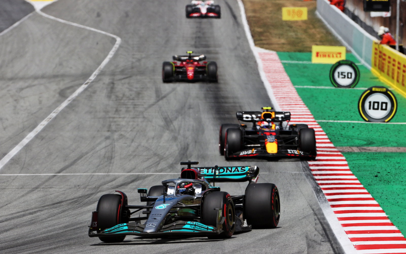 George Russell (GBR) Mercedes AMG F1 W13. Formula 1 World Championship, Rd 6, Spanish Grand Prix, Barcelona, Spain, Race