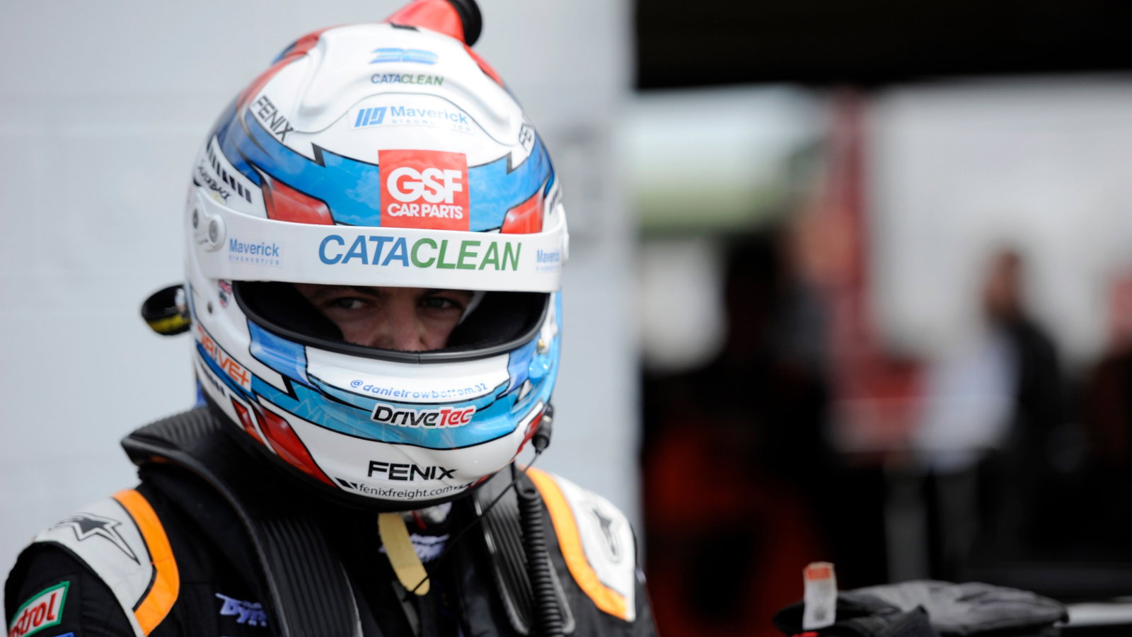 Daniel Rowbottom (GBR) - Halfords Racing with Cataclean Honda Civic Type