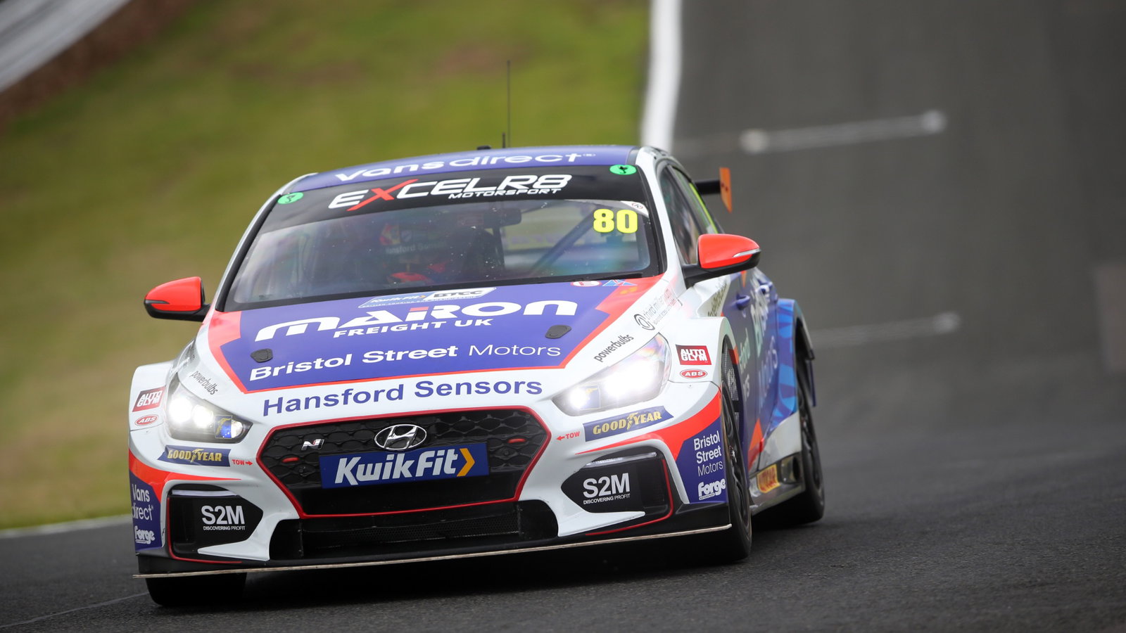 Tom Ingram (GBR) - Bristol Street Motors with EXCELR8 TradePriceCars.com Hyundai