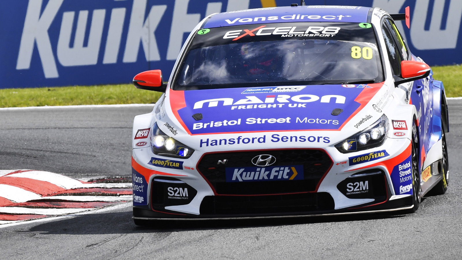 Tom Ingram (GBR) - Bristol Street Motors with EXCELR8 TradePriceCars.com Hyundai