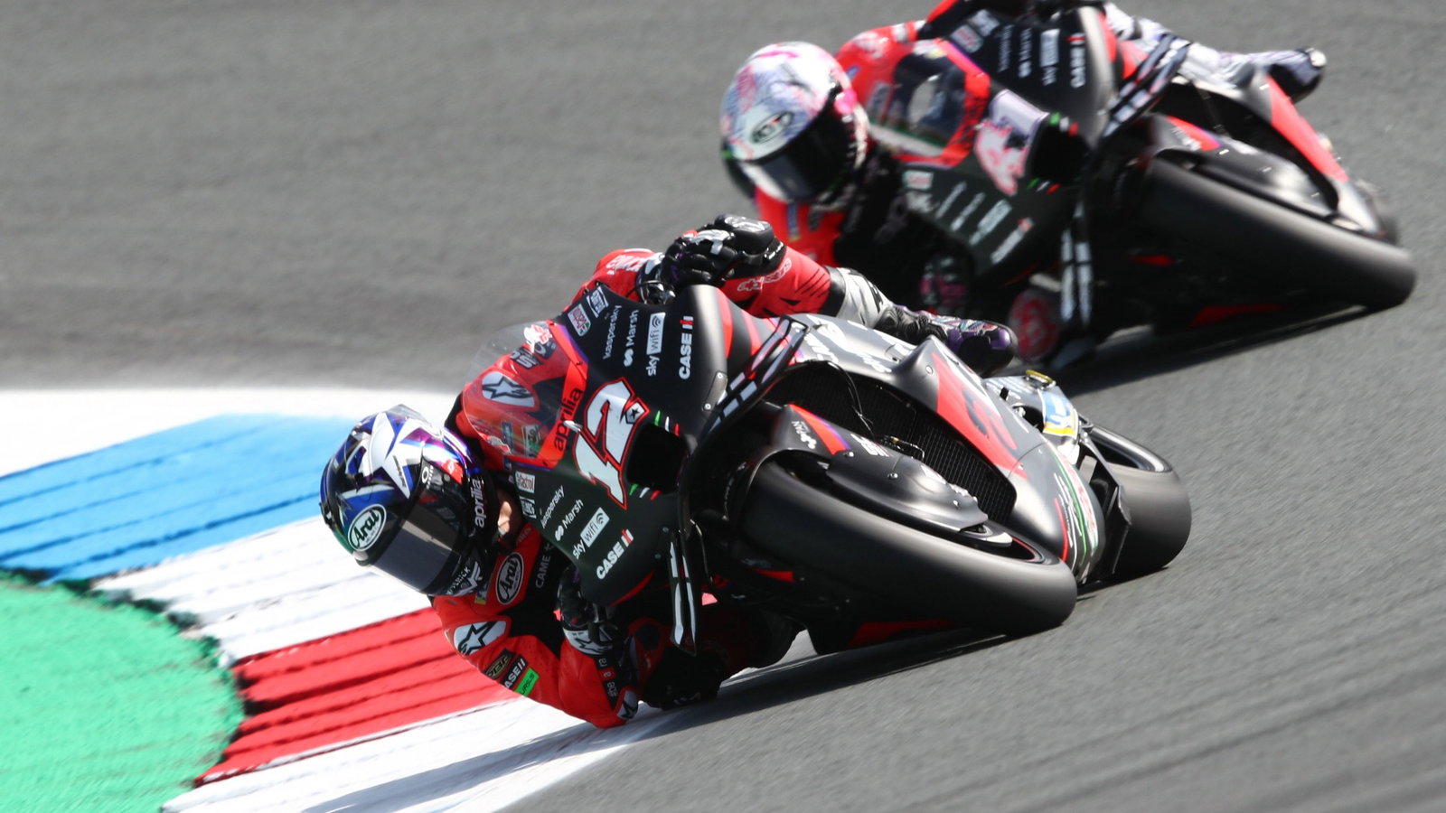 Maverick Vinales, Aleix Espargaro, Aprilia MotoGP Assen