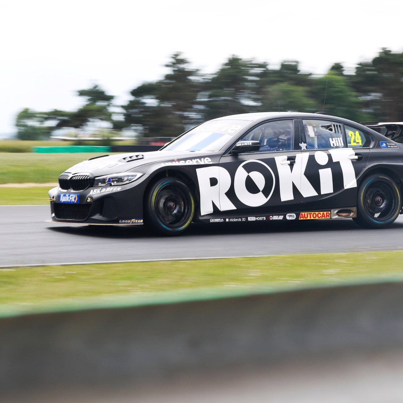 Jake Hill (GBR) - ROKiT MB Motorsport BMW 330e M