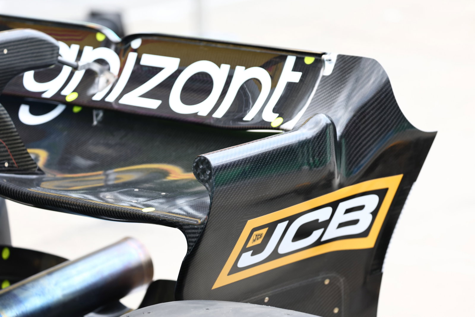 Aston Martin F1 Team AMR22 Rear wing. Formula 1 World Championship, Rd 13, Hungarian Grand Prix, Budapest, Hungary, Race