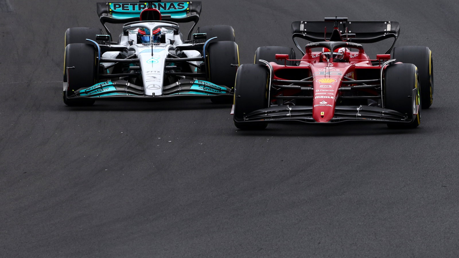 George Russell (GBR), Mercedes AMG F1 and Charles Leclerc (FRA), Scuderia Ferrari Formula 1 World Championship, Rd 13,