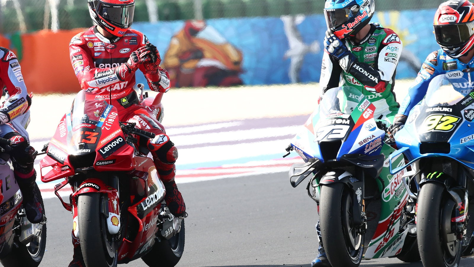 Francesco Bagnaia apologising to Alex Marquez, San Marino MotoGP, 2 September