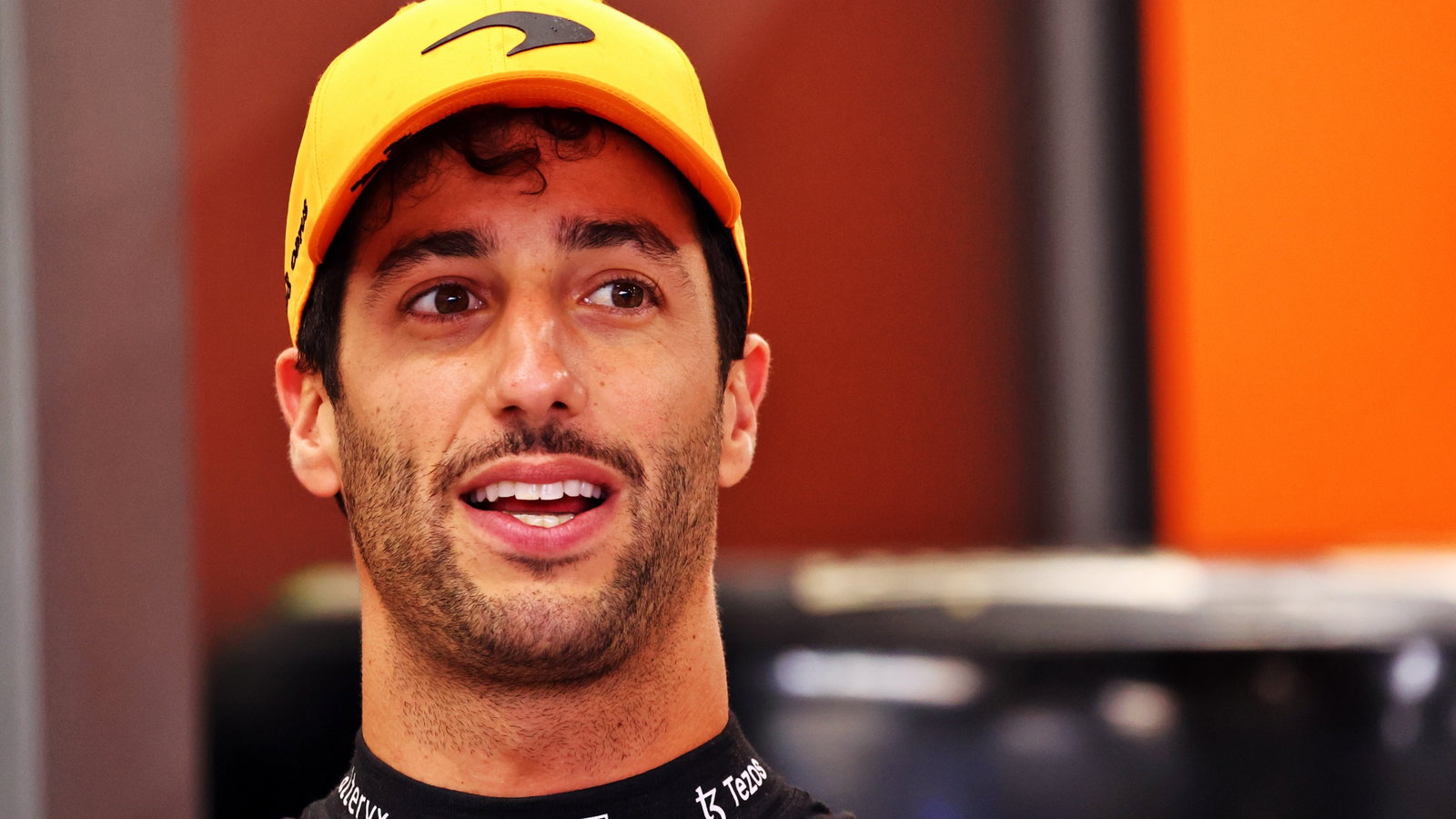 Daniel Ricciardo (AUS) McLaren. Formula 1 World Championship, Rd 17, Singapore Grand Prix, Marina Bay Street Circuit,