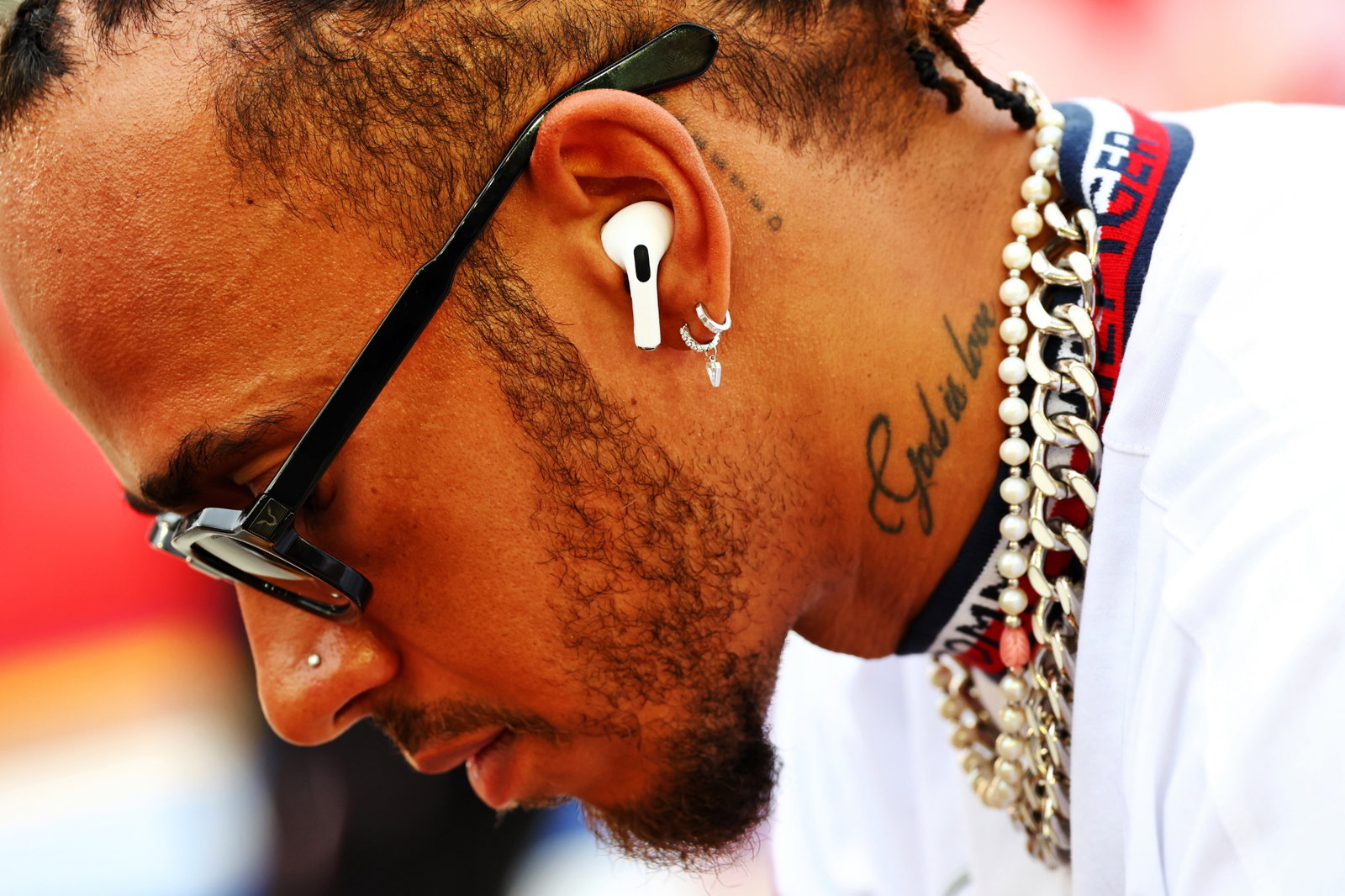 Lewis Hamilton (GBR) Mercedes AMG F1 on the drivers parade. Formula 1 World Championship, Rd 17, Singapore Grand Prix,