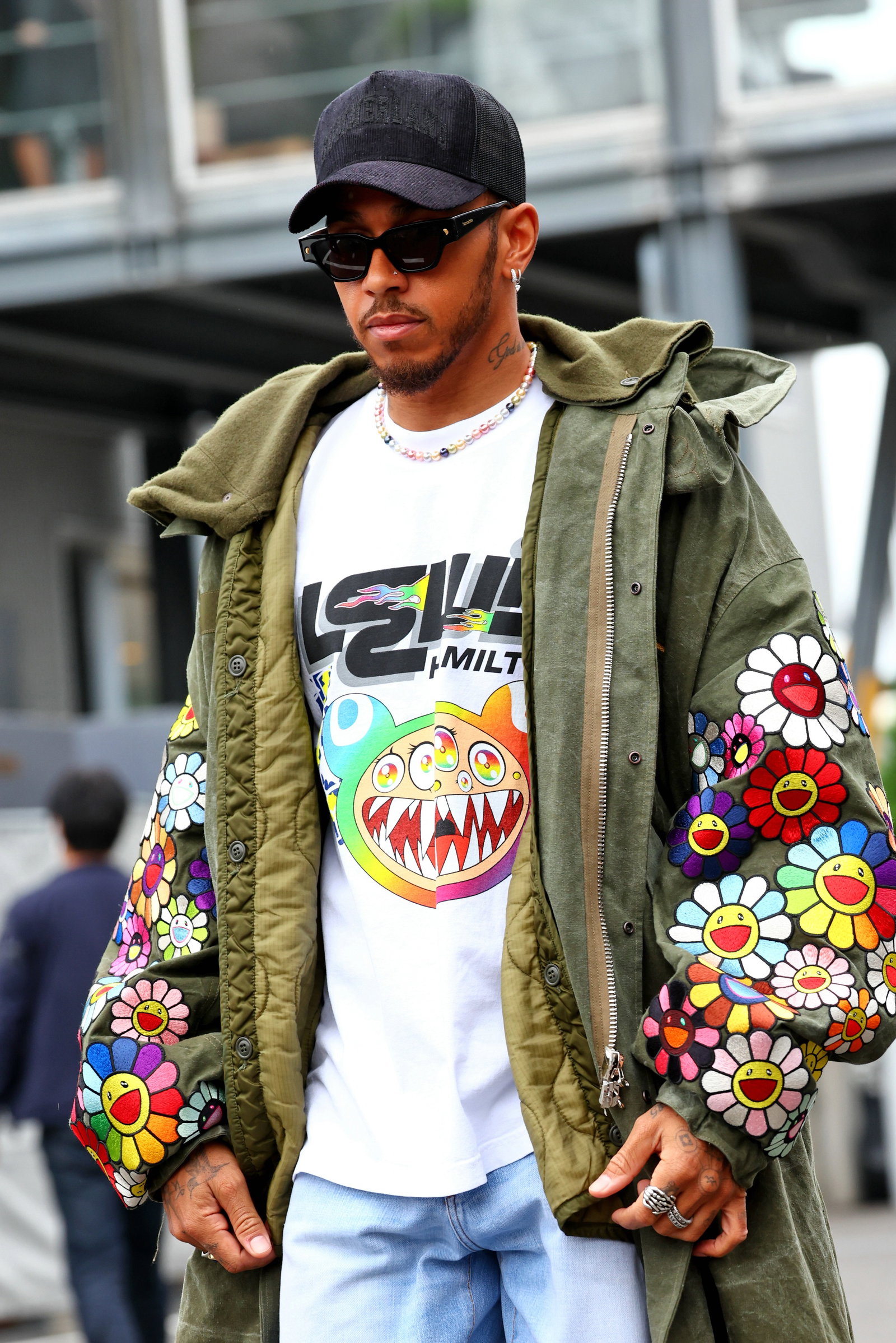 Lewis Hamilton (GBR) Mercedes AMG F1. Formula 1 World Championship, Rd 18, Japanese Grand Prix, Suzuka, Japan, Preparation