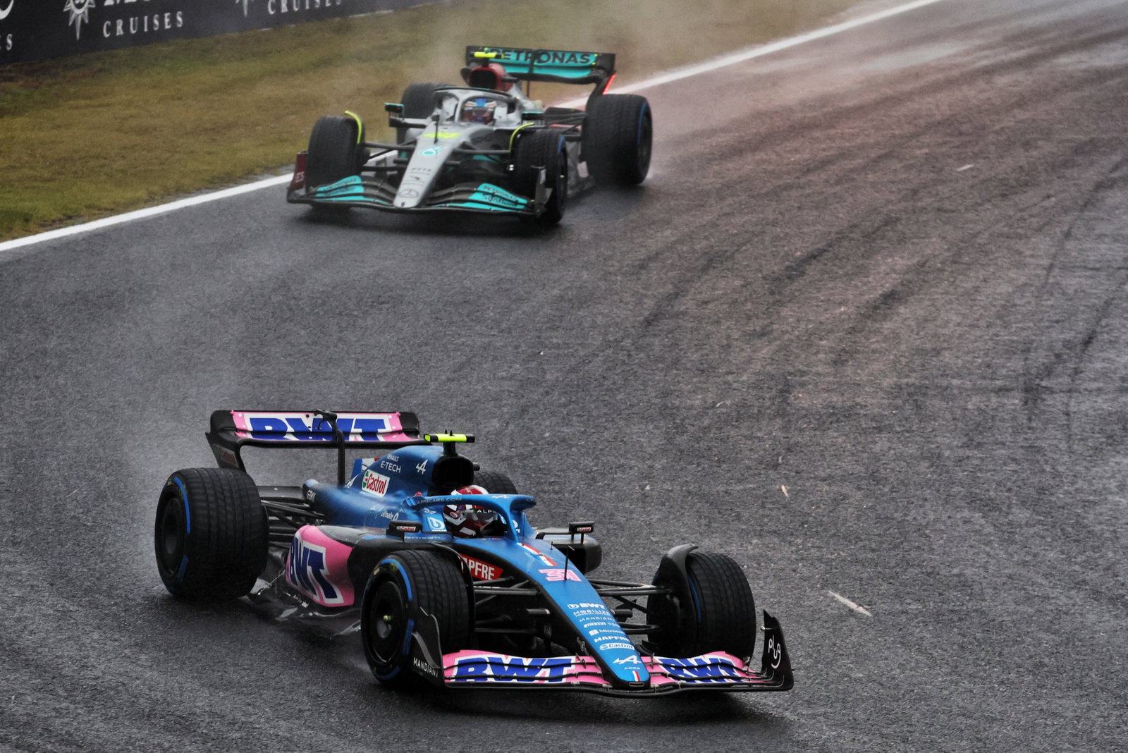 Esteban Ocon (FRA) Alpine F1 Team A522. Formula 1 World Championship, Rd 18, Japanese Grand Prix, Suzuka, Japan, Race