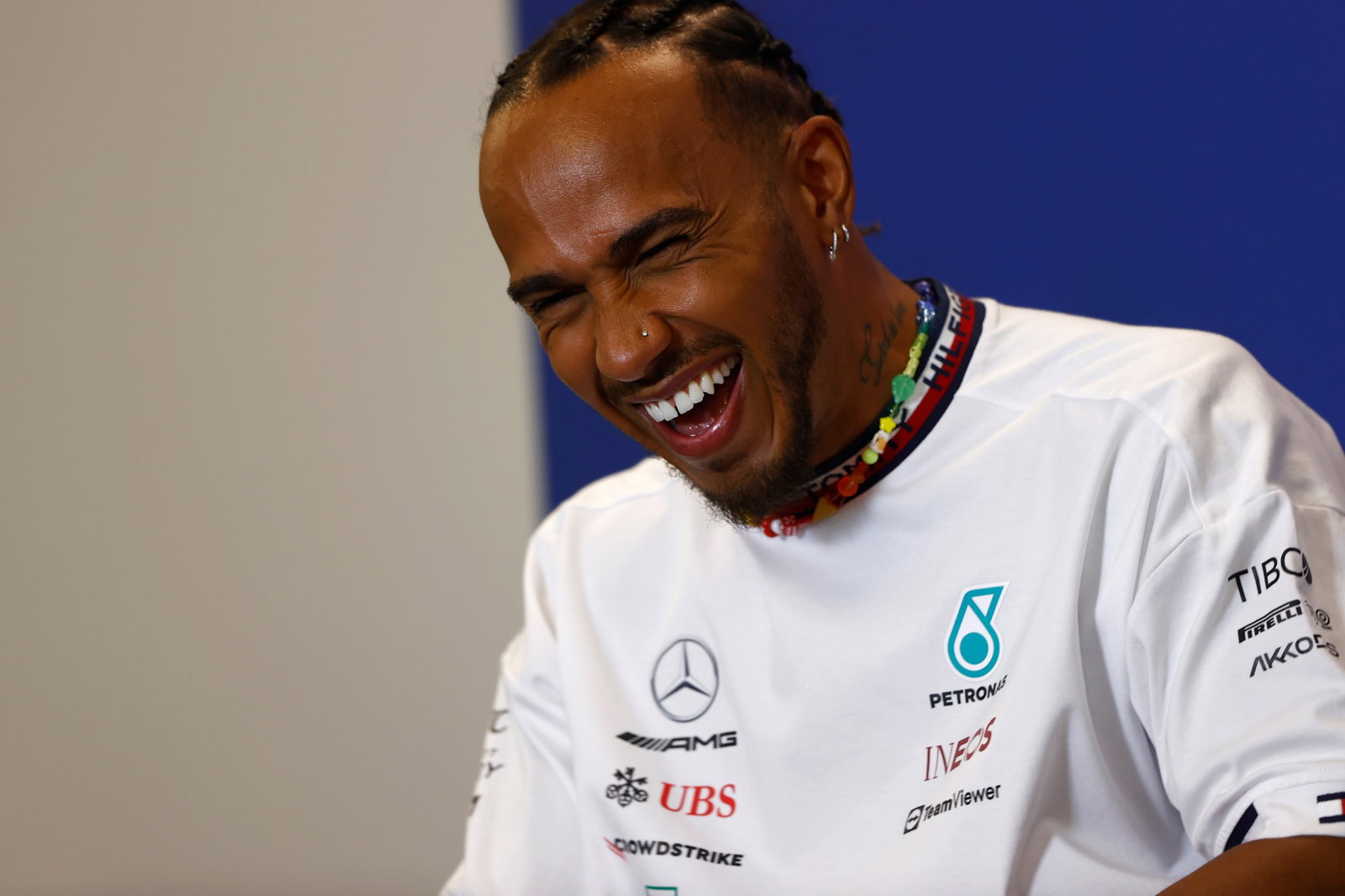 Lewis Hamilton (GBR ) Mercedes AMG F1 dalam Konferensi Pers FIA. Kejuaraan Dunia Formula 1, Rd 19, Grand Amerika Serikat