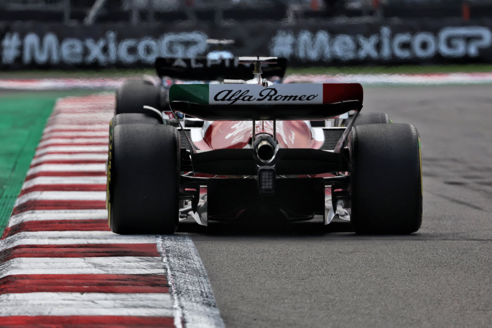 Valtteri Bottas (FIN) Alfa Romeo F1 Team C42. Formula 1 World Championship, Rd 20, Mexican Grand Prix, Mexico City,