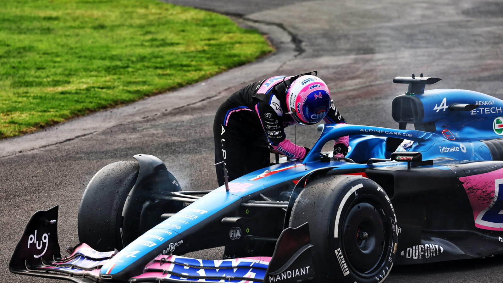 Fernando Alonso (ESP) Alpine F1 Team A522 retired from the race. Formula 1 World Championship, Rd 20, Mexican Grand Prix,