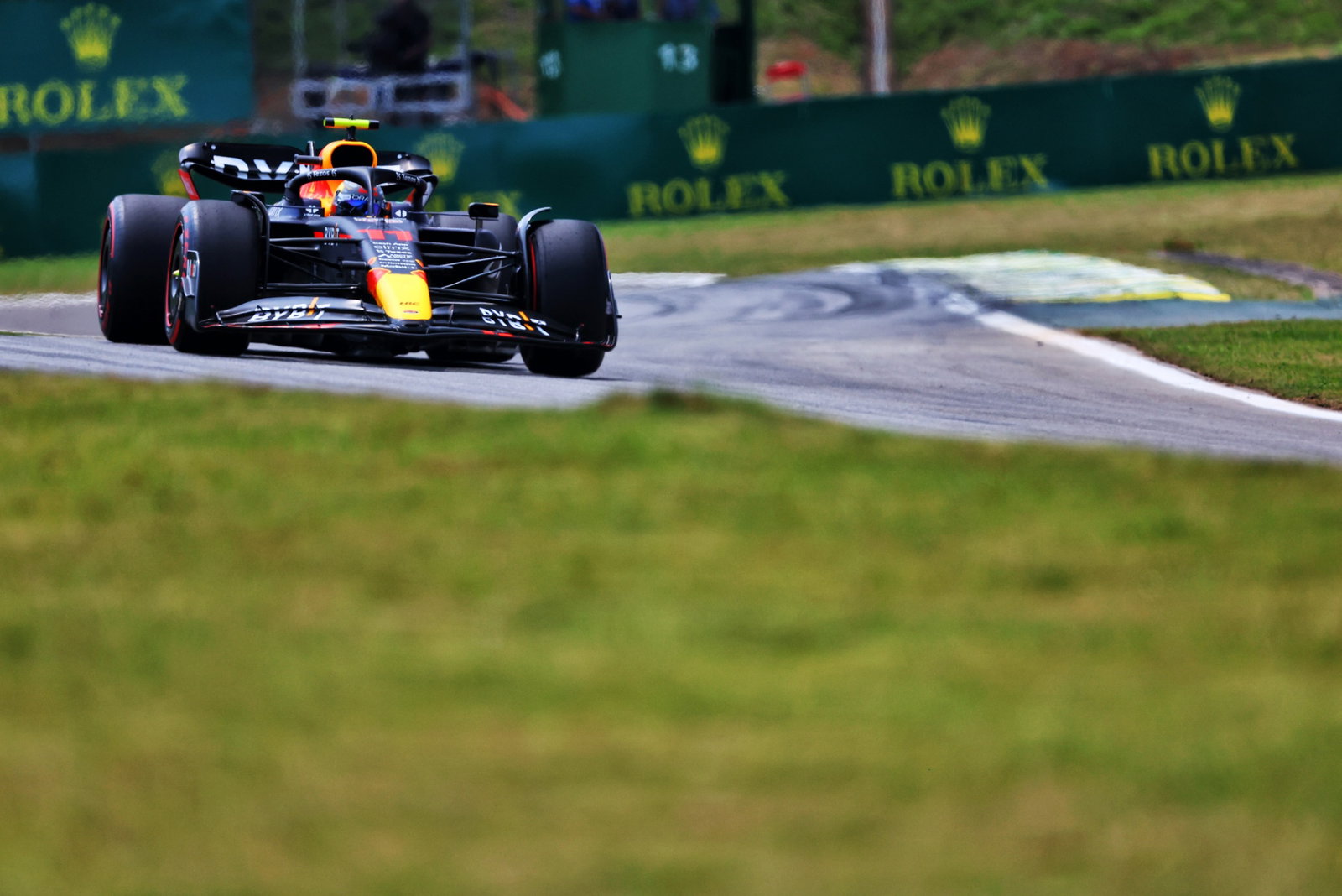 Sergio Perez (MEX) Red Bull Racing RB18. Formula 1 World Championship, Rd 21, Brazilian Grand Prix, Sao Paulo, Brazil,