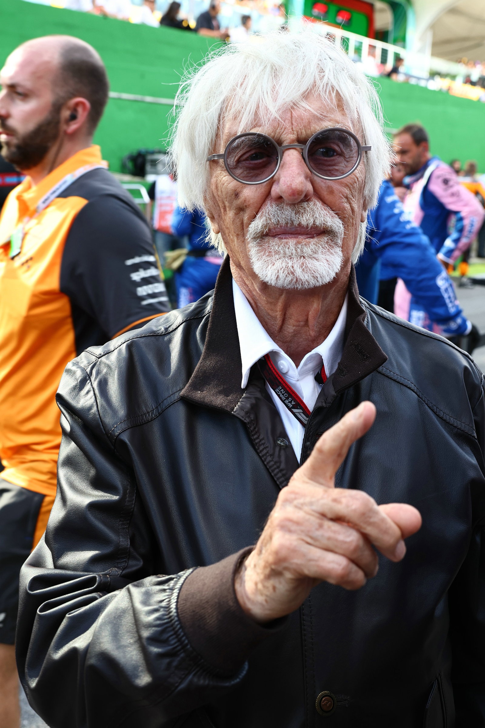 Bernie Ecclestone (GBR). Formula 1 World Championship, Rd 21, Brazilian Grand Prix, Sao Paulo, Brazil, Sprint Day.-