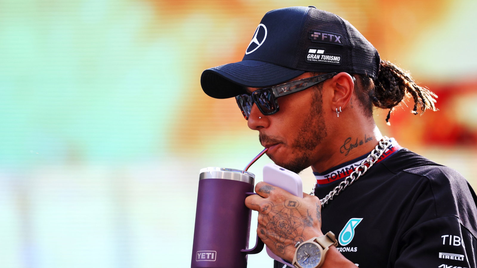 Lewis Hamilton (GBR) Mercedes AMG F1 on the drivers parade. Formula 1 World Championship, Rd 22, Abu Dhabi Grand Prix, Yas