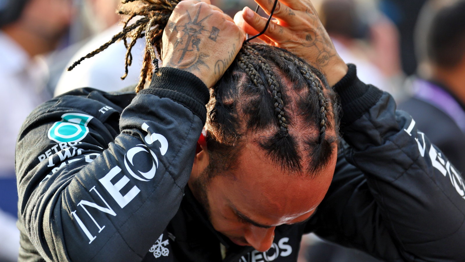 Lewis Hamilton (GBR) Mercedes AMG F1 on the grid. Formula 1 World Championship, Rd 22, Abu Dhabi Grand Prix, Yas Marina