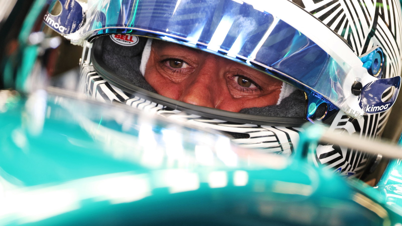 Fernando Alonso (ESP) Aston Martin F1 Team