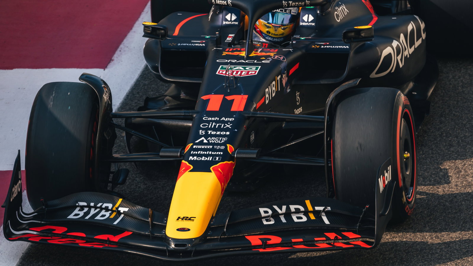 Sergio Perez (MEX) Red Bull Racing RB18. Formula 1 Testing, Yas Marina Circuit, Abu Dhabi, Tuesday.
- www.xpbimages.com,