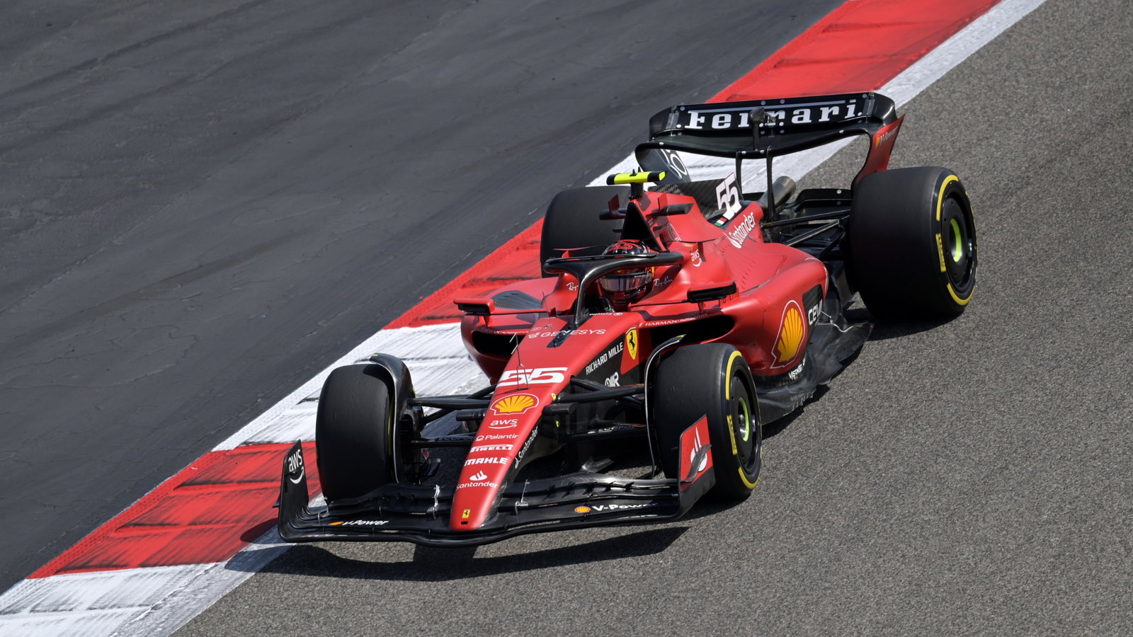 Carlos Sainz Jr (ESP) Ferrari SF-23.
