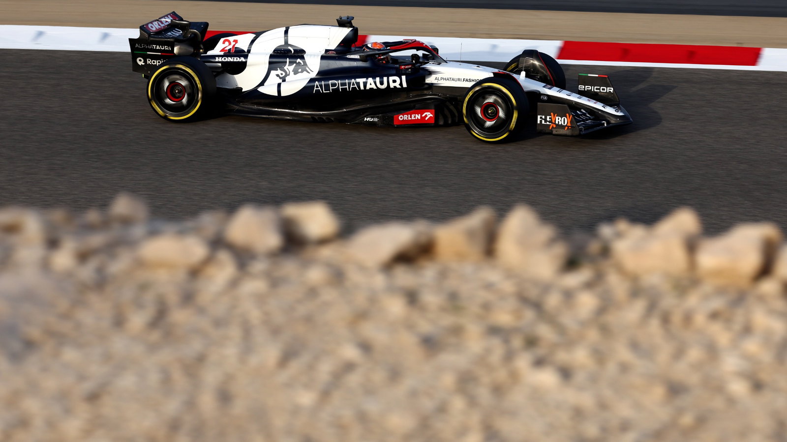 Nyck de Vries (NLD) AlphaTauri AT04. Formula 1 Testing, Sakhir, Bahrain, Day Two.
- www.xpbimages.com, EMail: