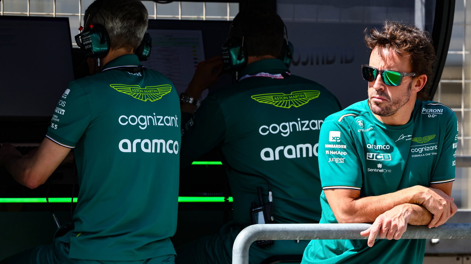 Fernando Alonso (ESP), Aston Martin Racing Formula 1 Testing, Sakhir, Bahrain, Day Three.- www.xpbimages.com, EMail: