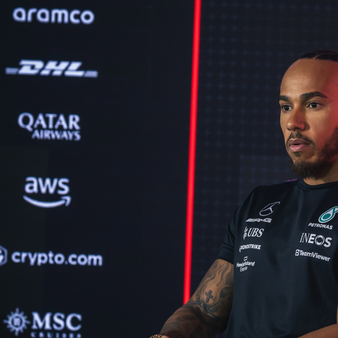 Lewis Hamilton (GBR) Mercedes AMG F1 in the FIA Press Conference. Formula 1 Testing, Sakhir, Bahrain, Day Three.
-