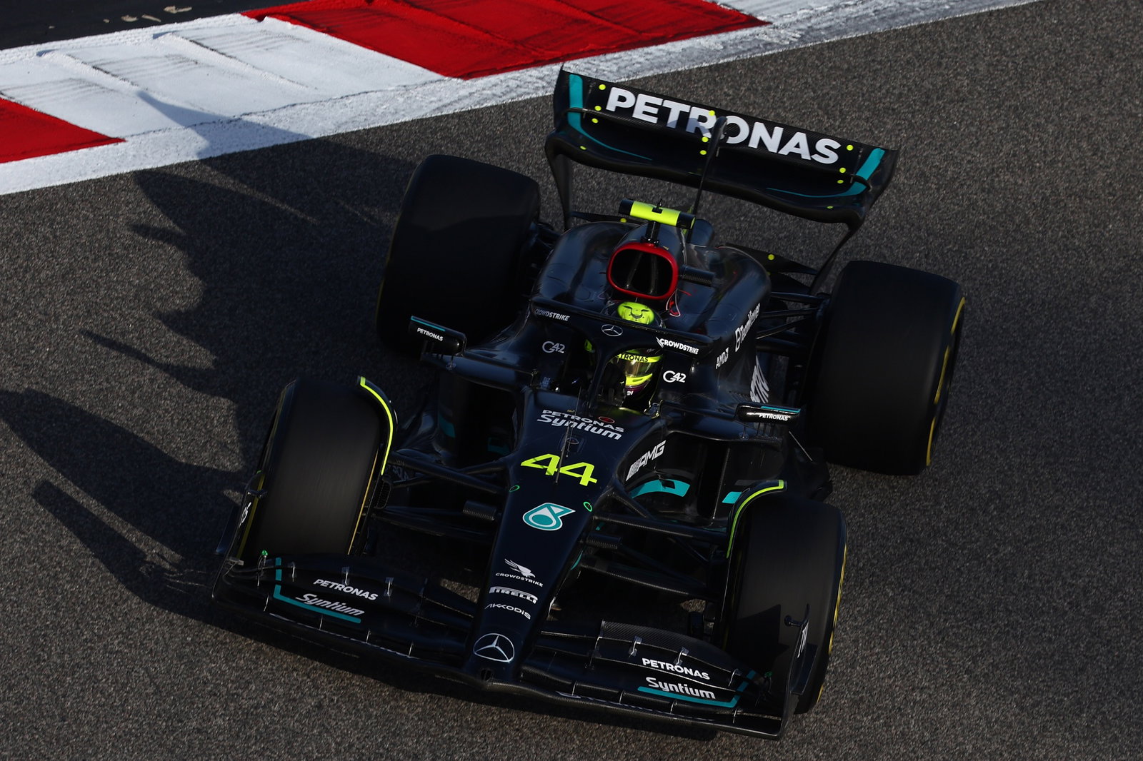 Lewis Hamilton (GBR) Mercedes AMG F1 W14. Formula 1 Testing, Sakhir, Bahrain, Day Three.- www.xpbimages.com, EMail: