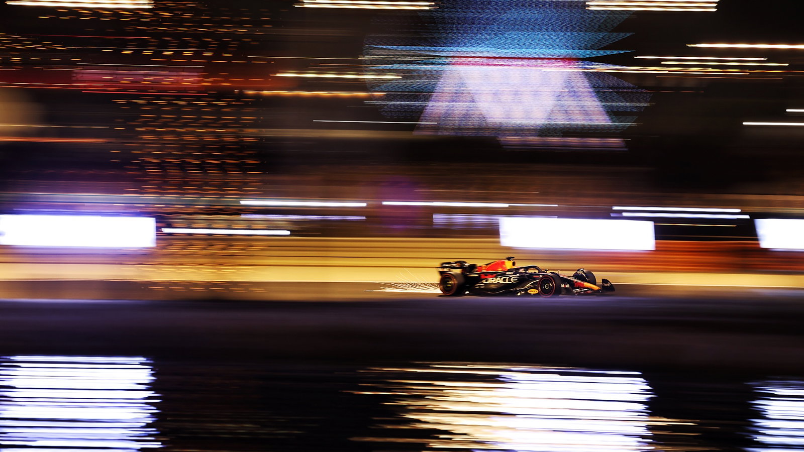 Max Verstappen (NLD) Red Bull Racing RB19. Formula 1 World Championship, Rd 1, Bahrain Grand Prix, Sakhir, Bahrain,