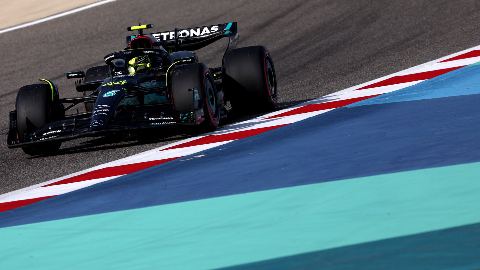 Lewis Hamilton (GBR) Mercedes AMG F1 W14. Formula 1 World Championship, Rd 1, Bahrain Grand Prix, Sakhir, Bahrain,