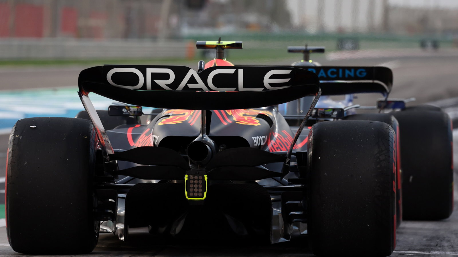 Sergio Perez (MEX) Red Bull Racing RB19. Formula 1 World Championship, Rd 1, Bahrain Grand Prix, Sakhir, Bahrain, Race