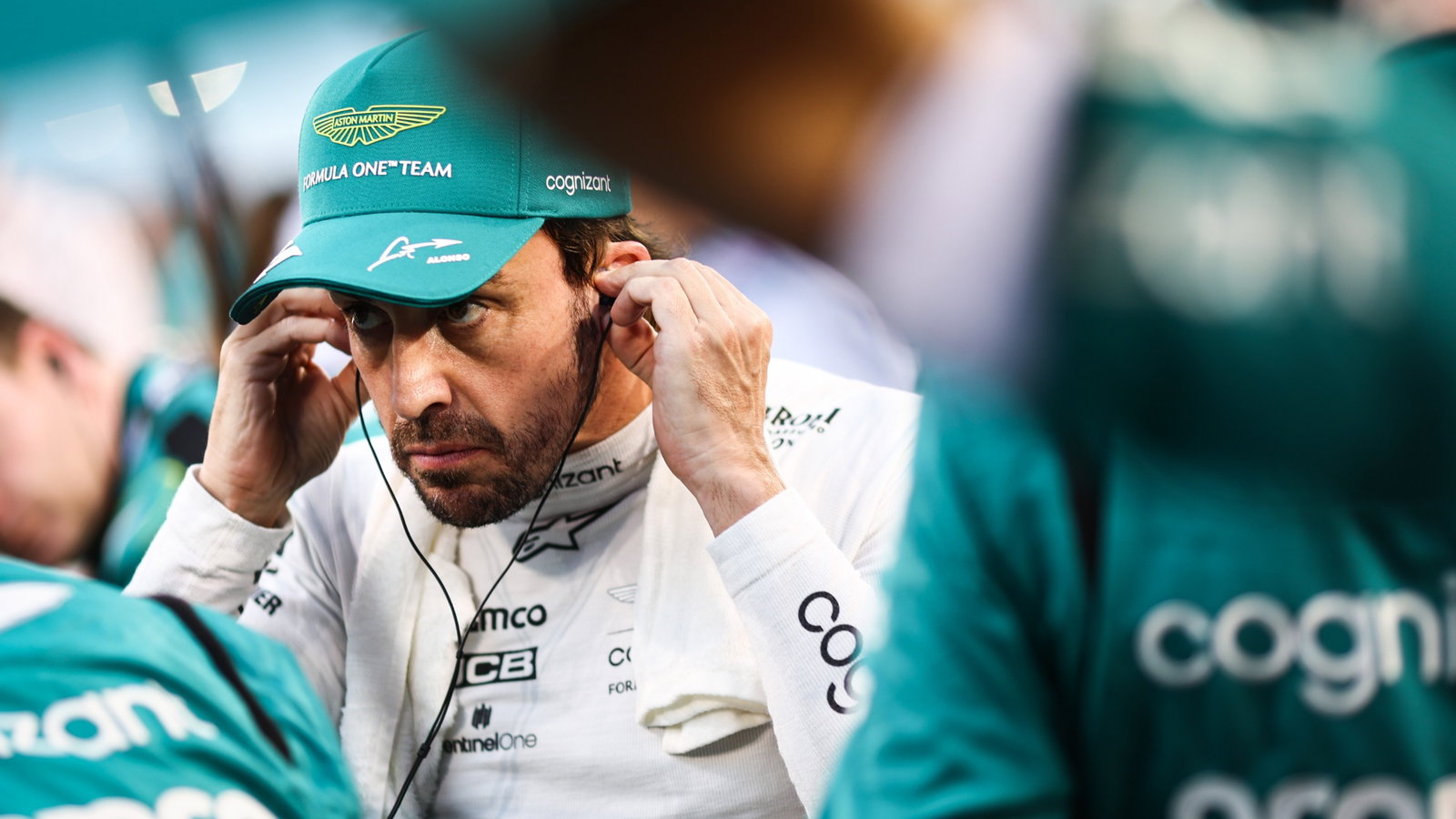 Fernando Alonso (ESP), Aston Martin Racing Formula 1 World Championship, Rd 1, Bahrain Grand Prix, Sakhir, Bahrain, Race