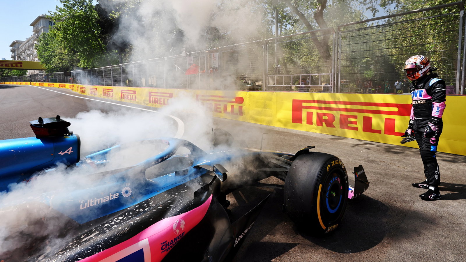 Pierre Gasly (FRA) Alpine F1 Team A523 stopped on track in the practice session. Formula 1 World Championship, Rd 4,