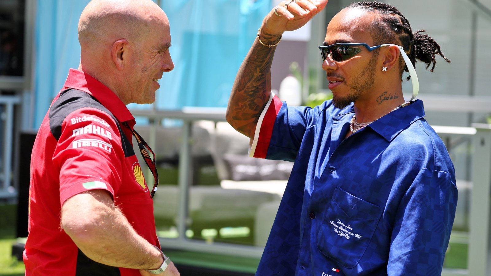 (L to R): Jock Clear (GBR) Ferrari Senior Performance Engineer with Lewis Hamilton (GBR) Mercedes AMG F1. Formula 1 World