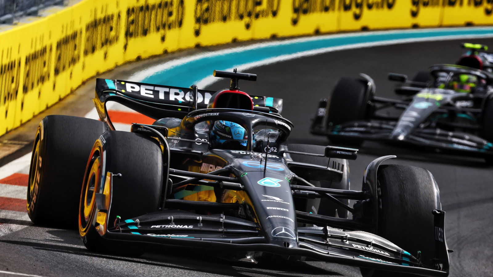 George Russell (GBR) Mercedes AMG F1 W14. Formula 1 World Championship, Rd 5, Miami Grand Prix, Miami, Florida, USA, Race