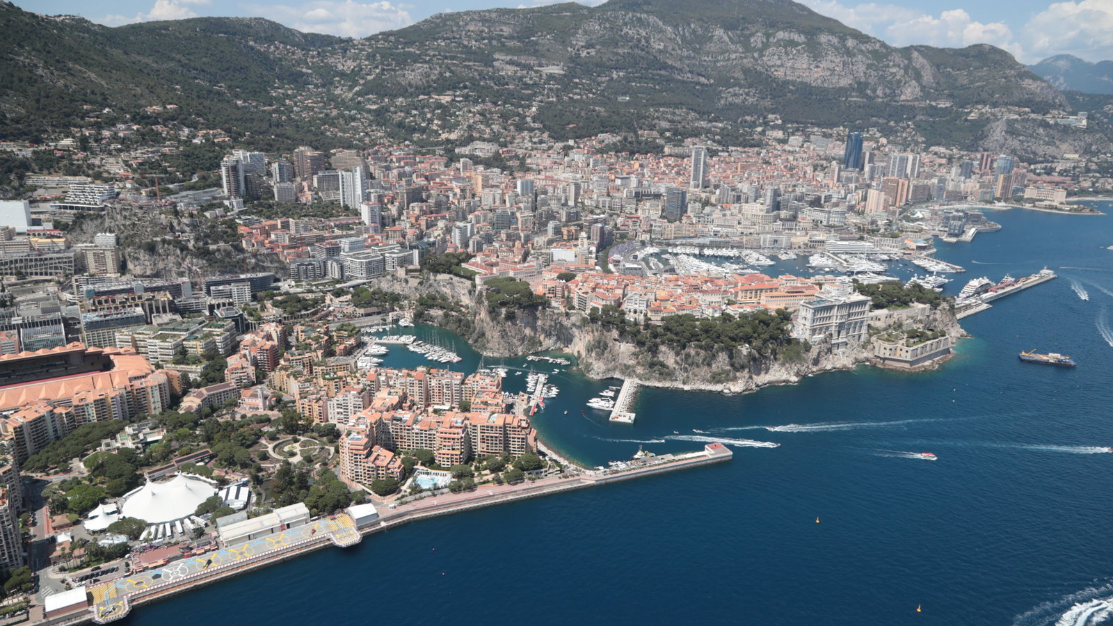 An aerial view of Monte Carlo. Formula 1 World Championship, Rd 7, Monaco Grand Prix, Monte Carlo, Monaco, Race Day.
-