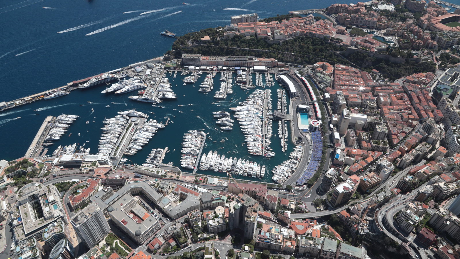 An aerial view of Monte Carlo. Formula 1 World Championship, Rd 7, Monaco Grand Prix, Monte Carlo, Monaco, Race Day.
-
