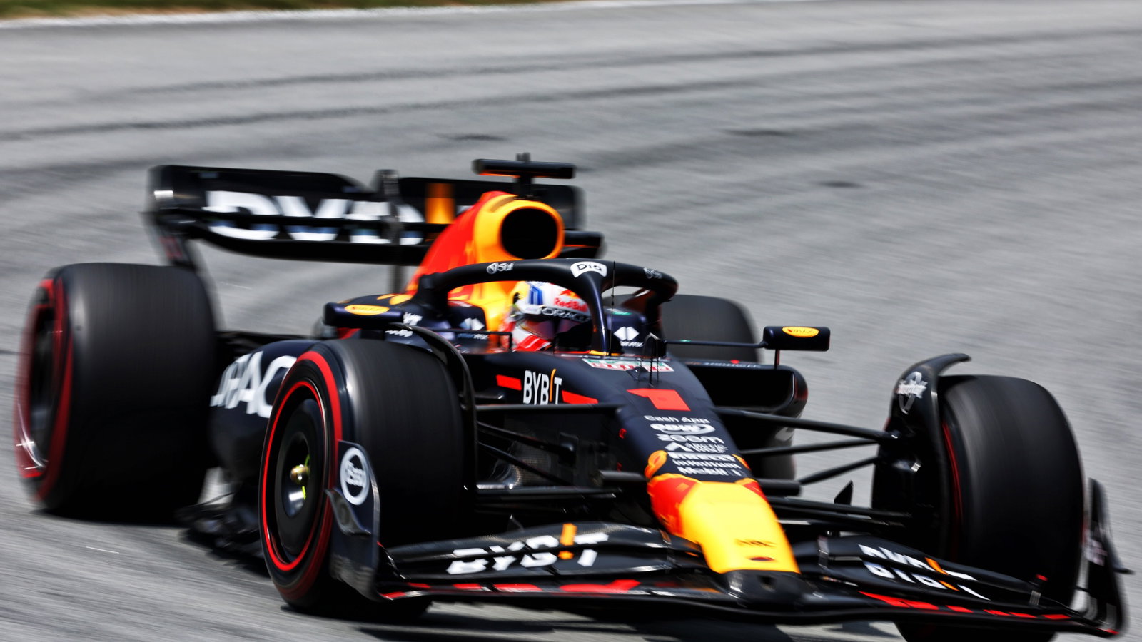 Max Verstappen (NLD) Red Bull Racing RB19. Formula 1 World Championship, Rd 8, Spanish Grand Prix, Barcelona, Spain,