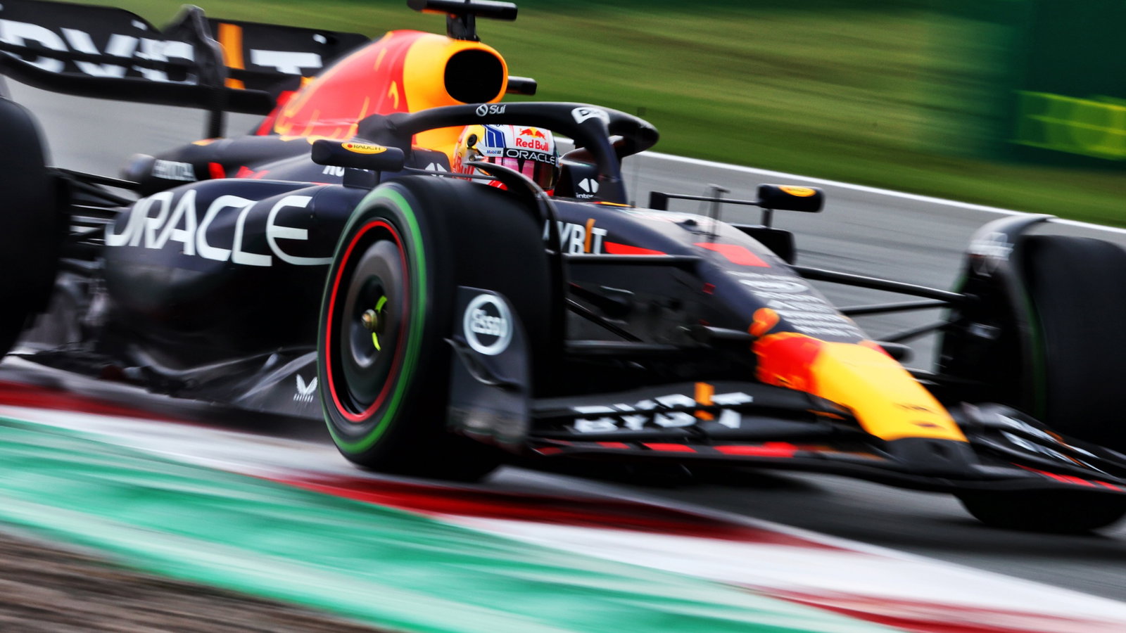 Max Verstappen (NLD) Red Bull Racing RB19. Formula 1 World Championship, Rd 8, Spanish Grand Prix, Barcelona, Spain,