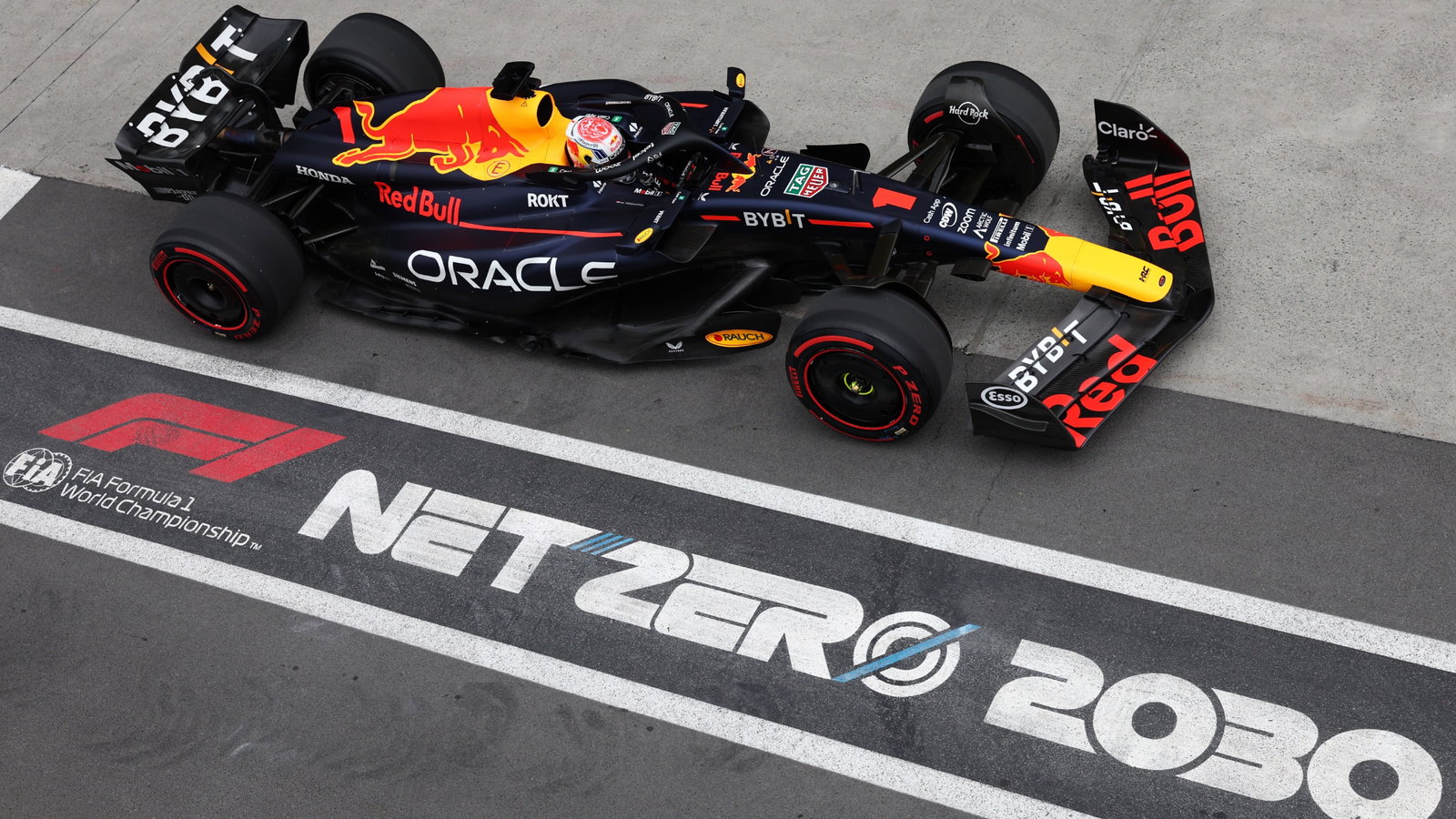 Max Verstappen (NLD) Red Bull Racing RB19. Formula 1 World Championship, Rd 9, Canadian Grand Prix, Montreal, Canada, Race