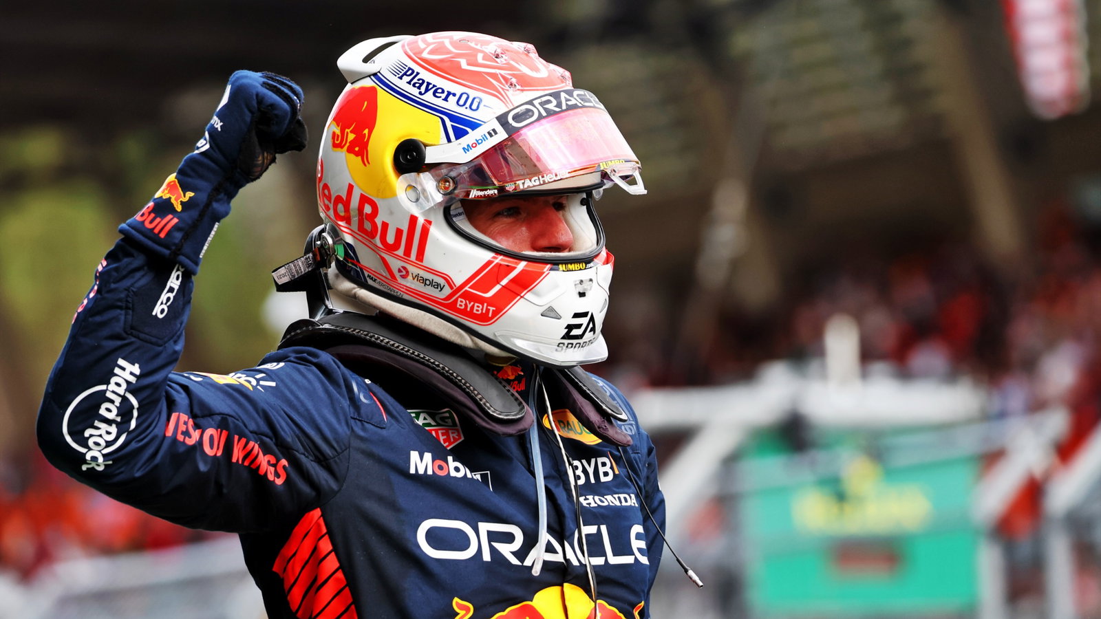 Race winner Max Verstappen (NLD) Red