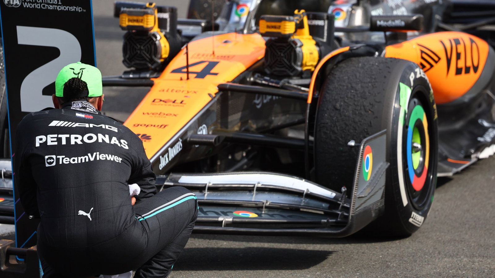 Lewis Hamilton (GBR) Mercedes 