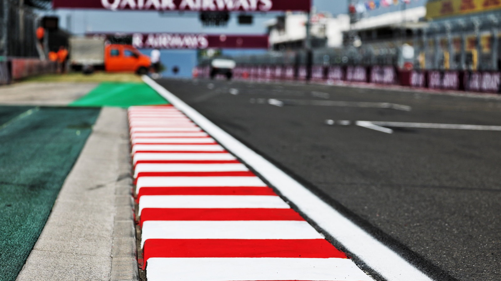 Circuit atmosphere - kerb detail. Formula 1 World Championship, Rd 12, Hungarian Grand Prix, Budapest, Hungary,