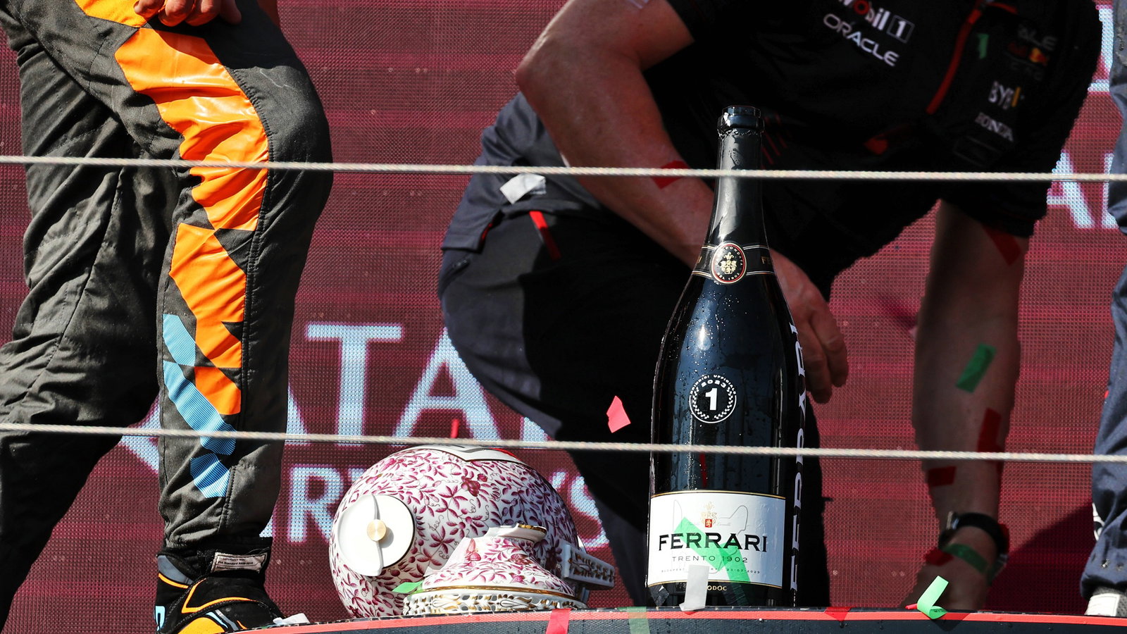 The broken race winners' trophy of Max Verstappen (NLD) Red Bull Racing on the podium. Formula 1 World Championship, Rd